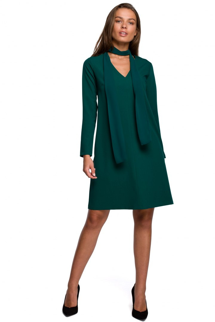 Elegancka sukienka trapezowa z długim rękawem dekolt V zielona S233 Elegancka sukienka trapezowa z długim rękawem dekolt V zielona S233