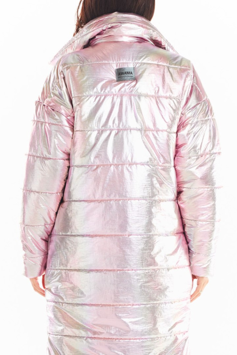 Prosty holograficzny płaszcz damski z wysokim kołnierz oraz kieszeniami różowy A387 Prosty holograficzny płaszcz damski z wysokim kołnierz oraz kieszeniami różowy A387