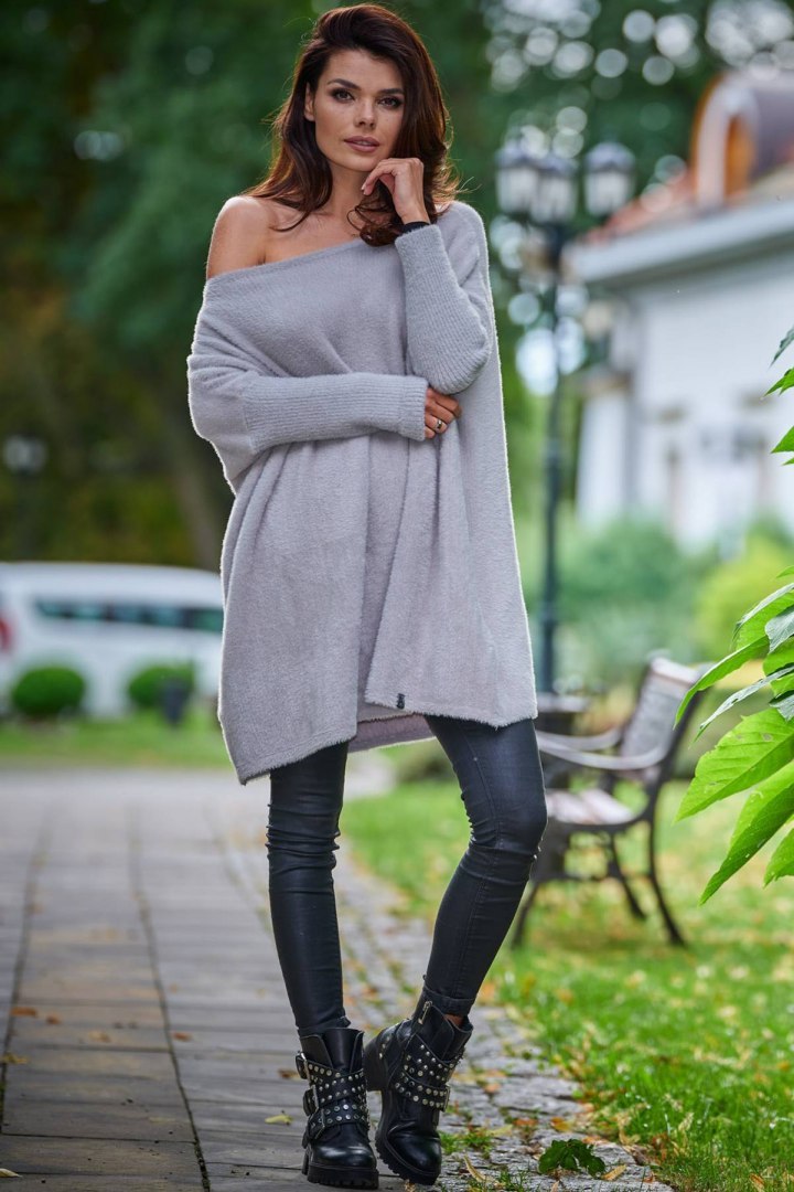 Sukienka swetrowa mini oversize z długim rękawem szara A397 Sukienka swetrowa mini oversize z długim rękawem szara A397