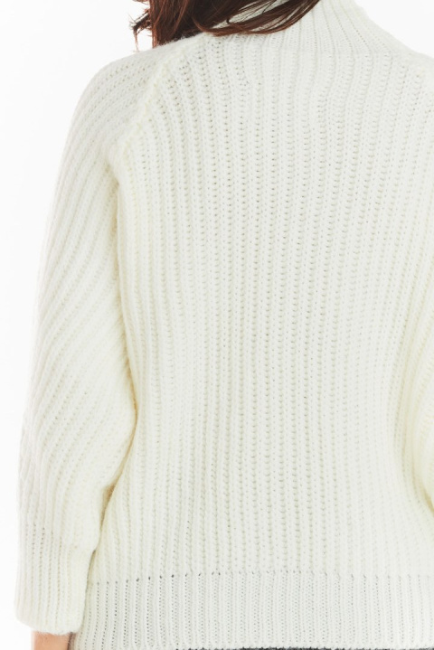 Sweter damski nietoperz gruby z półgolfem luźny ecru A389 Sweter damski nietoperz gruby z półgolfem luźny ecru A389
