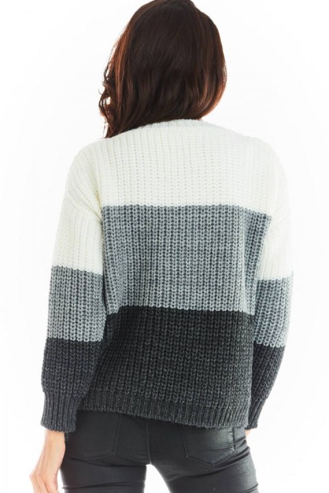 Sweter damski trzykolorowy z dekoltem w serek szary A390 Sweter damski trzykolorowy z dekoltem w serek szary A390