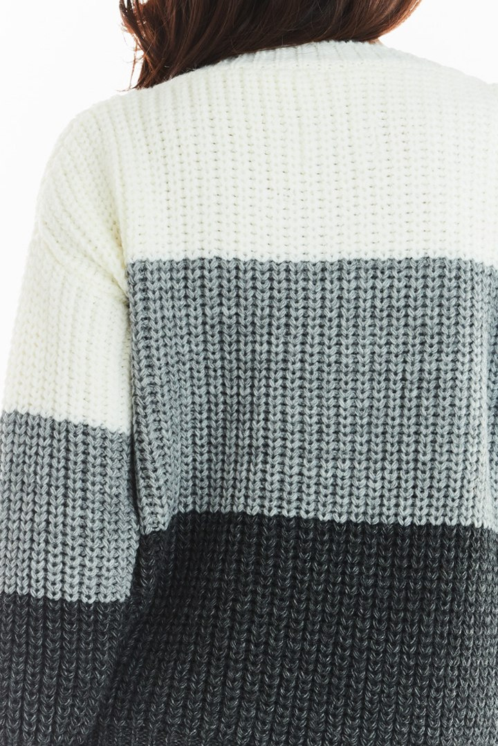 Sweter damski trzykolorowy z dekoltem V i ściągaczem szary A390 Sweter damski trzykolorowy z dekoltem V i ściągaczem szary A390