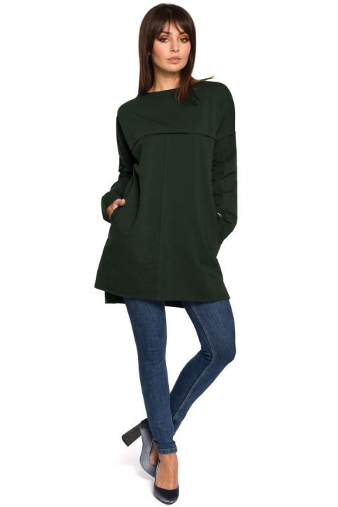 Prosta tunika dresowa mini oversize z długim rękawem zielona B059 Prosta tunika dresowa mini oversize z długim rękawem zielona B059