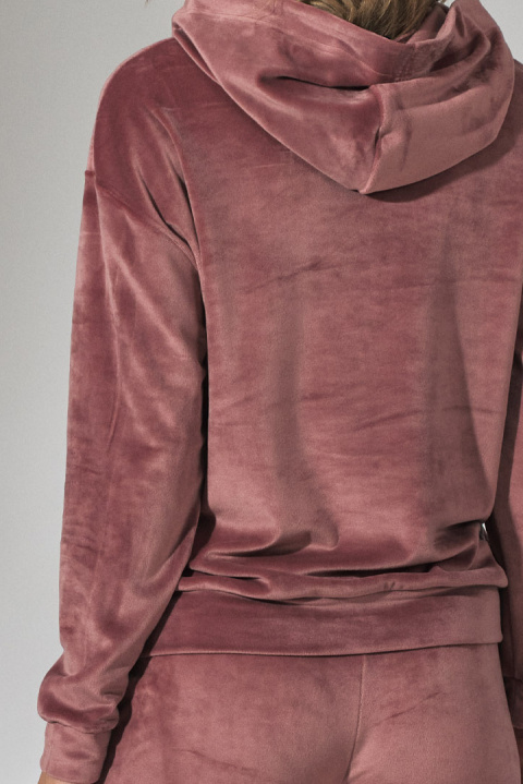 Bluza damska welurowa z kapturem stójką i ściągaczem różowa M745 Bluza damska welurowa z kapturem stójką i ściągaczem różowa M745