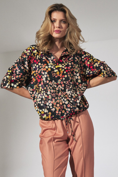Bluzka damska kimono w kwiaty z krótkim rękawem dekolt V w122 M744 Bluzka damska kimono w kwiaty z krótkim rękawem dekolt V w122 M744