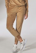 Spodnie damskie dresowe welurowe zwężane nogawki beżowe M746