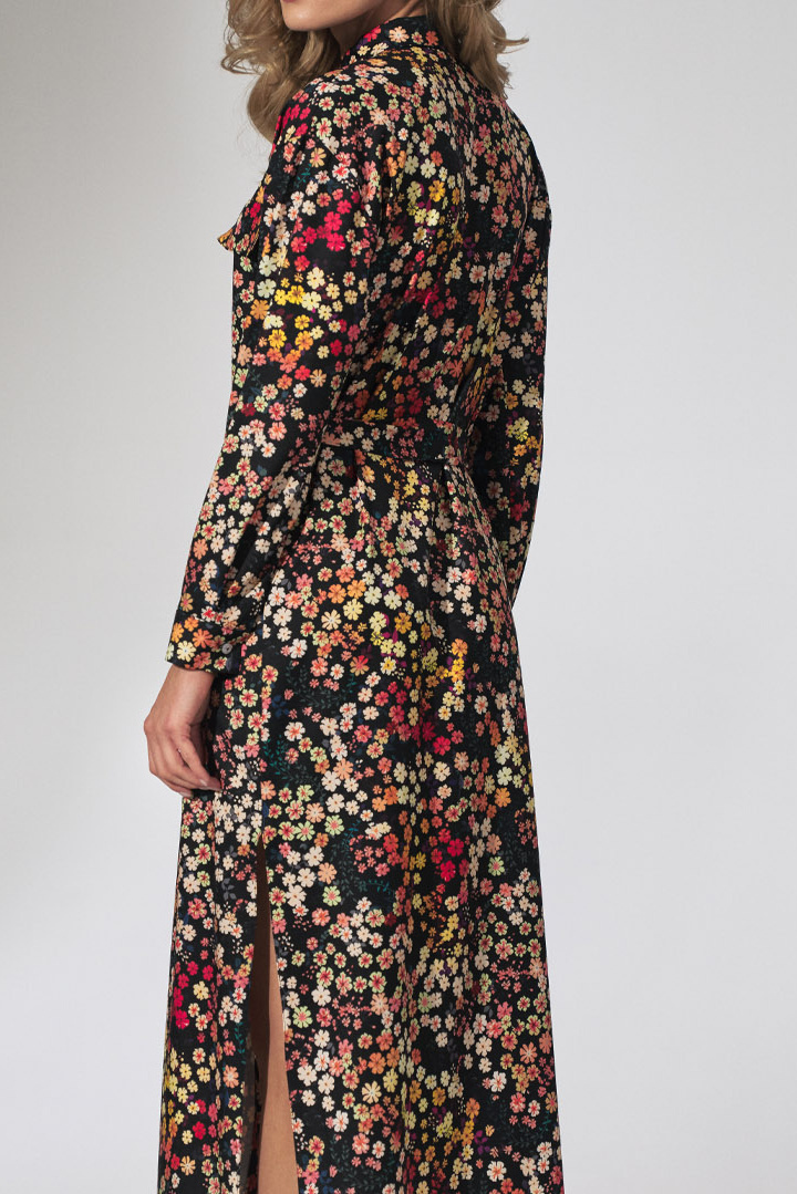 Sukienka maxi koszulowa w kwiaty z długim rękawem w122 M740