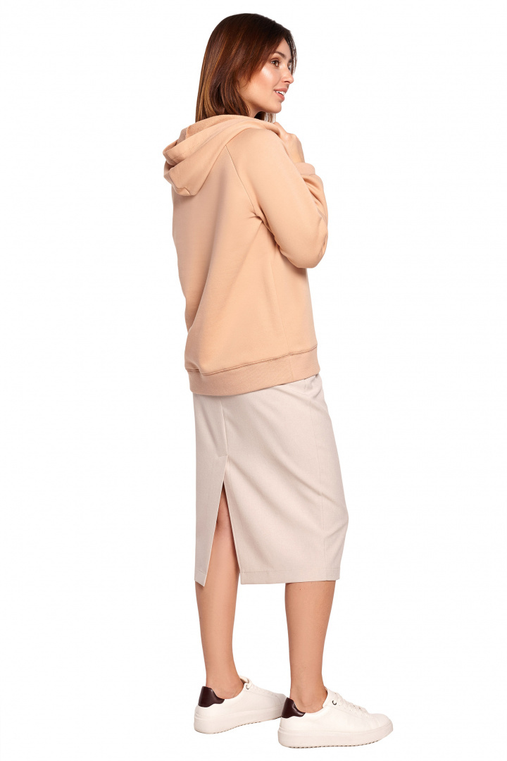 Bluza damska prosta bawełniana z kapturem i dekoltem beżowa B189 Bluza damska prosta bawełniana z kapturem i dekoltem beżowa B189