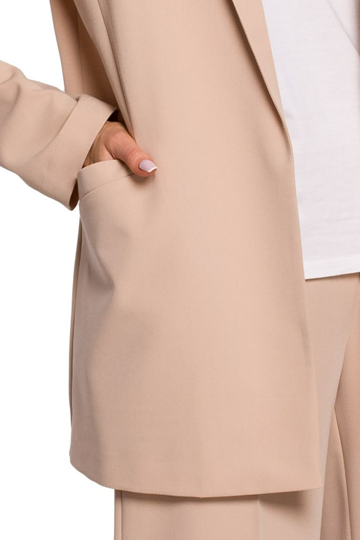 Żakiet damski boyfriend oversize bez zapięcia z wiskozą beżowy me569 Żakiet damski boyfriend oversize bez zapięcia z wiskozą beżowy me569
