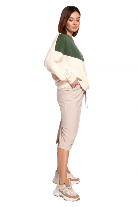 Bluza damska dwukolorowa bawełniana z plisą i mankietami zielona B196 Bluza damska dwukolorowa bawełniana z plisą i mankietami zielona B196