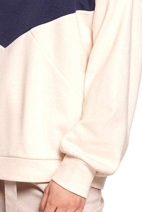 Bluza damska dwukolorowa bawełniana z plisą i mankietami niebieska B196 Bluza damska dwukolorowa bawełniana z plisą i mankietami niebieska B196