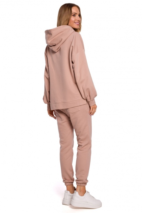 Luźna bluza damska z kapturem i bufiastymi rękawami mocca me588 Luźna bluza damska z kapturem i bufiastymi rękawami mocca me588