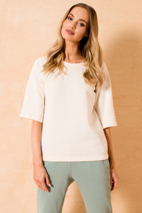 Bluza damska prosta z krótkim reglanowym rękawem waniliowa me584 Bluza damska prosta z krótkim reglanowym rękawem waniliowa me584