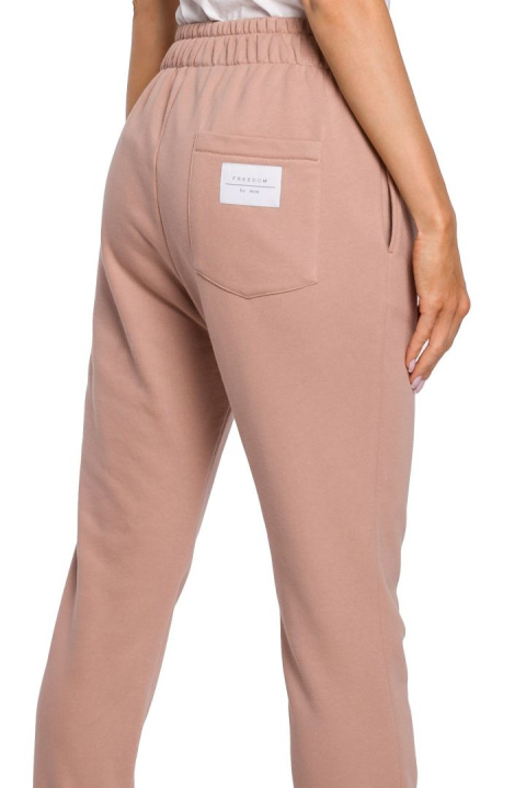 Spodnie damskie dresowe joggery z gumką w pasie mocca me585 Spodnie damskie dresowe joggery z gumką w pasie mocca me585