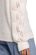 Krótki sweter damski ażurowy z długim luźnym rękawem ecru me600
