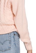 Krótki sweter damski na zakładkę dekolt V splot warkocz brzoskwiniowy K105