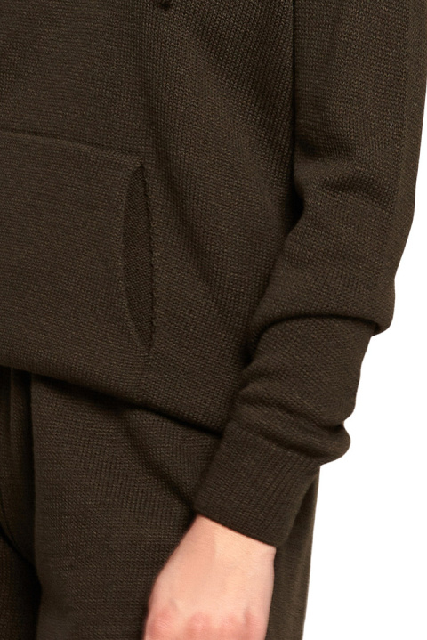 Sweter damski z kapturem i kieszenią kangurek dekolt V khaki BK064 Sweter damski z kapturem i kieszenią kangurek dekolt V khaki BK064