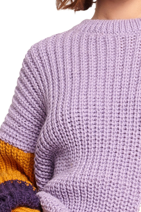 Sweter damski luźny wielokolorowy z szerokim rękawem m2 BK066 Sweter damski luźny wielokolorowy z szerokim rękawem m2 BK066