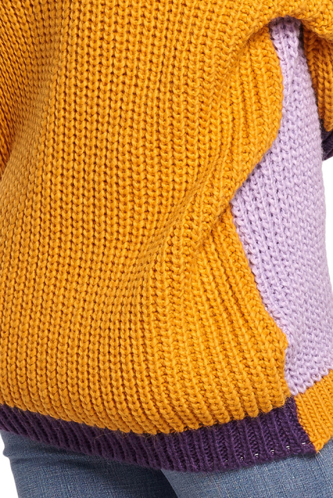 Sweter damski luźny wielokolorowy z szerokim rękawem m2 BK066 Sweter damski luźny wielokolorowy z szerokim rękawem m2 BK066
