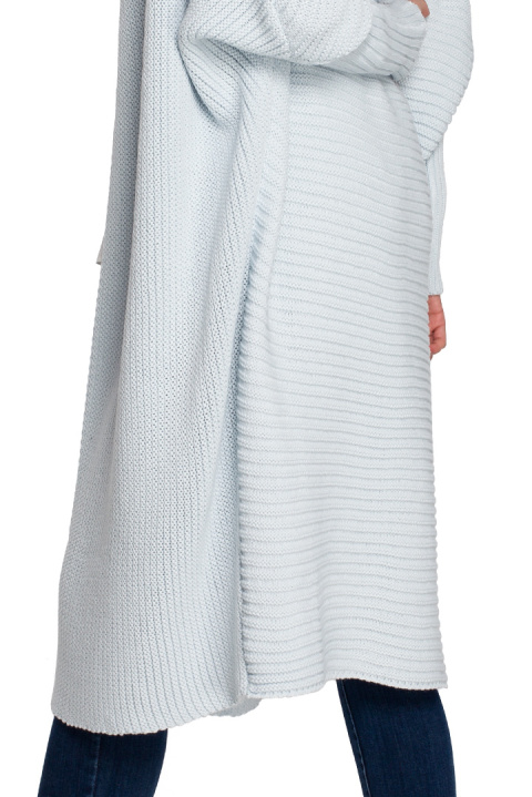 Długi kardigan damski oversize bez zapięcia splot prążek błękitny S269 Długi kardigan damski oversize bez zapięcia splot prążek błękitny S269