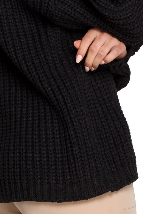 Sweter damski oversize zszerokim rękawem i dekoltem V grafitowy S268 Sweter damski oversize zszerokim rękawem i dekoltem V grafitowy S268