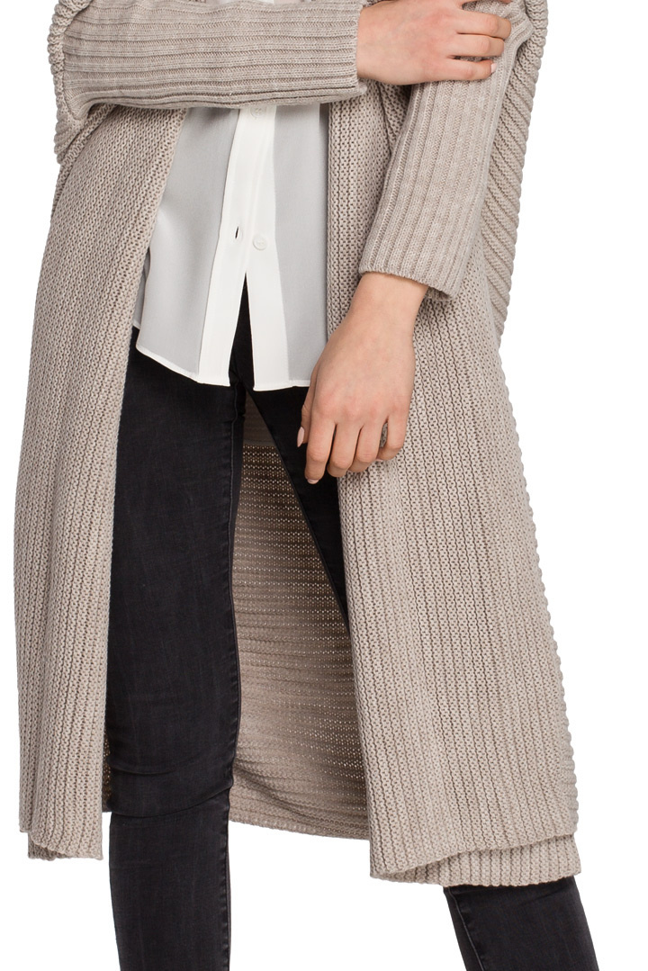 Długi kardigan damski oversize bez zapięcia splot prążek beżowy S269 Długi kardigan damski oversize bez zapięcia splot prążek beżowy S269