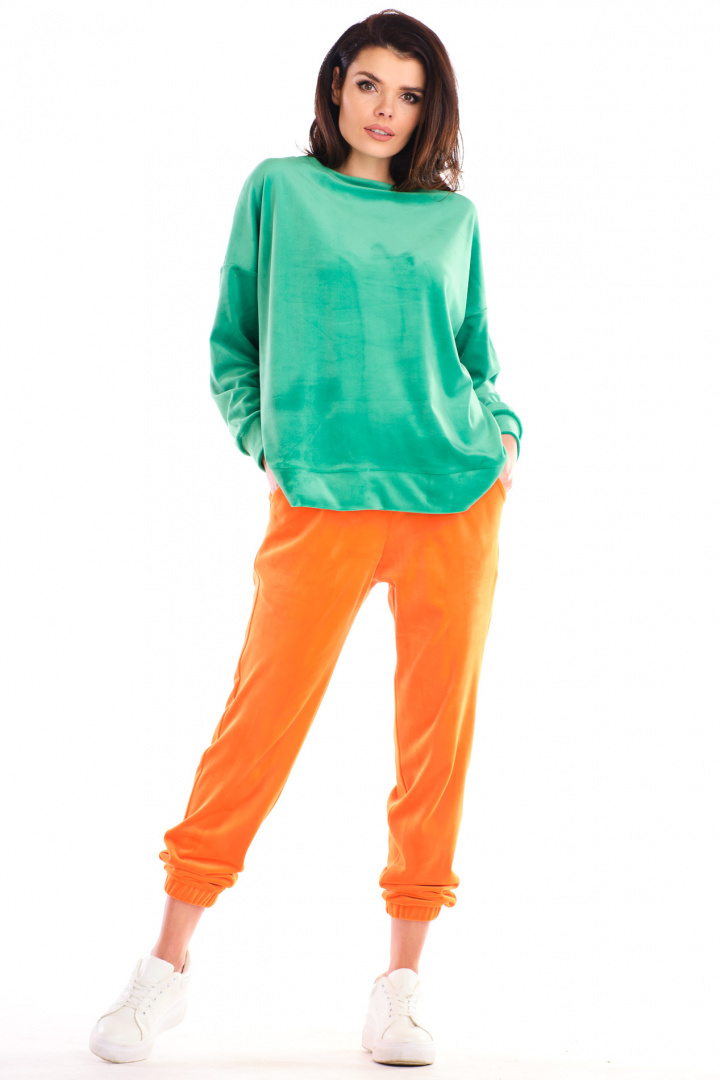 Bluza damska oversize welurowa dresowa ze ściągaczem zielone A410 Bluza damska oversize welurowa dresowa ze ściągaczem zielone A410