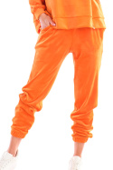 Spodnie damskie dresowe welurowe z gumką w talii pomarańczowe A411