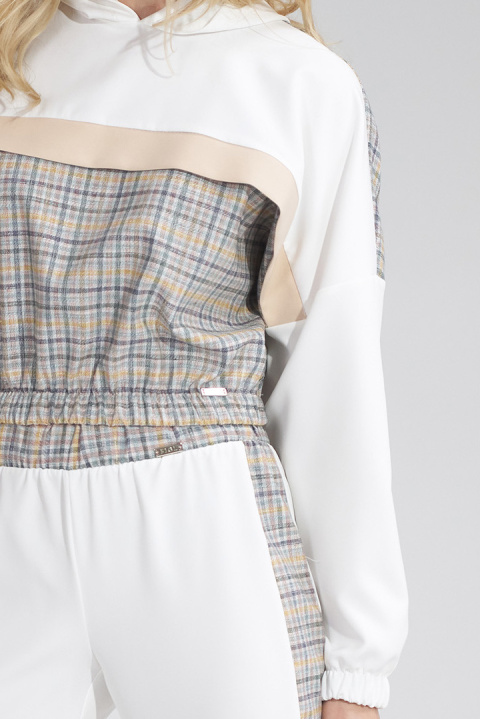 Krótka bluza damska z kapturem lampasem i gumą ecru W121 M757 Krótka bluza damska z kapturem lampasem i gumą ecru W121 M757