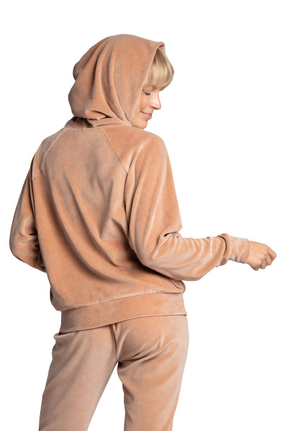 Bluza damska welurowa z kapturem i kieszenią kangurek beżowa LA013 Bluza damska welurowa z kapturem i kieszenią kangurek beżowa LA013