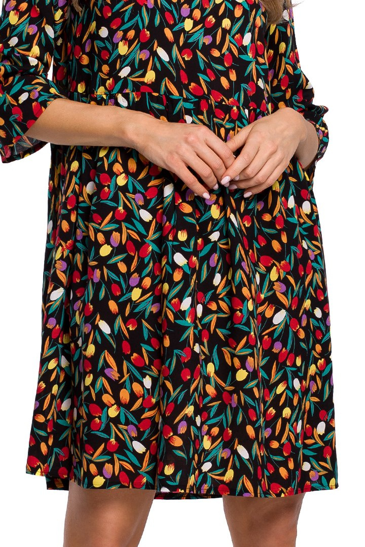Letnia sukienka midi z wiskozy w kwiaty z krótkim rękawem m6 r.XXL me521 Letnia sukienka midi z wiskozy w kwiaty z krótkim rękawem m6 r.XXL me521