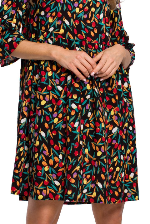Letnia sukienka midi z wiskozy w kwiaty z krótkim rękawem m6 r.XXL me521 Letnia sukienka midi z wiskozy w kwiaty z krótkim rękawem m6 r.XXL me521
