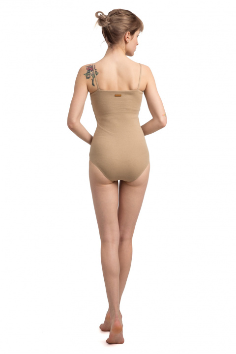 Body damskie na cienkich ramiączkach dzianinowe cappuccino LA063 Body damskie na cienkich ramiączkach dzianinowe cappuccino LA063