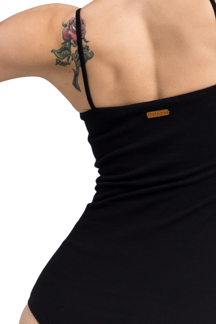 Body damskie na cienkich ramiączkach dzianinowe czarne LA063 Body damskie na cienkich ramiączkach dzianinowe czarne LA063
