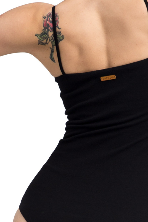 Body damskie na cienkich ramiączkach dzianinowe czarne LA063 Body damskie na cienkich ramiączkach dzianinowe czarne LA063
