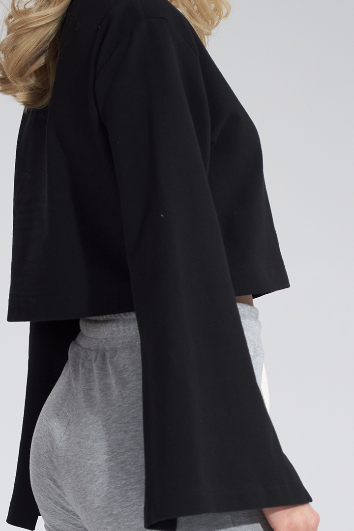 Bluza damska krótka z rozciętym rękawem bawełniana czarna M774 Bluza damska krótka z rozciętym rękawem bawełniana czarna M774