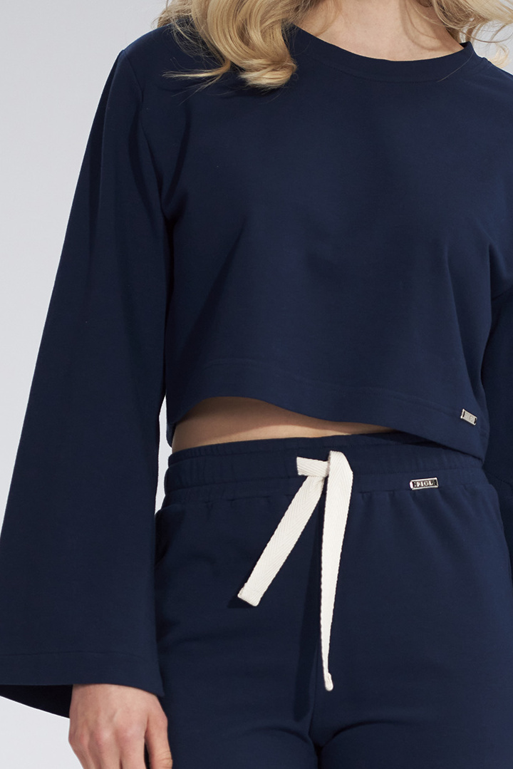 Bluza damska krótka z rozciętym rękawem bawełniana granatowa M774 Bluza damska krótka z rozciętym rękawem bawełniana granatowa M774