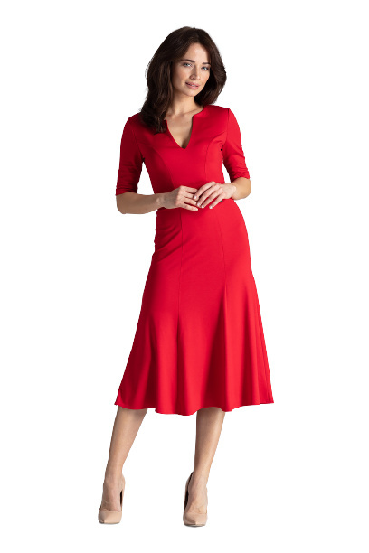 Elegancka sukienka midi rozkloszowana w kliny z wiskozy czerwona K478 Elegancka sukienka midi rozkloszowana w kliny z wiskozy czerwona K478