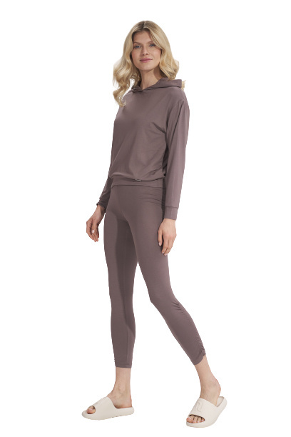 Legginsy damskie z wiskozy z gumą w pasie brązowe M773 Legginsy damskie z wiskozy z gumą w pasie brązowe M773