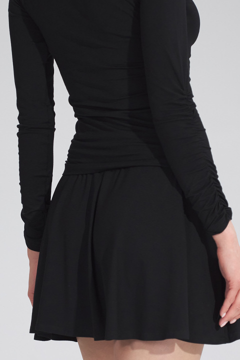 Spódnica rozkloszowana mini z wiskozy z szeroką gumą czarna M776 Spódnica rozkloszowana mini z wiskozy z szeroką gumą czarna M776