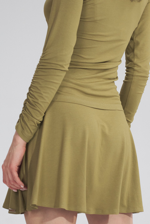 Spódnica rozkloszowana mini z wiskozy z szeroką gumą jasna oliwka M776 Spódnica rozkloszowana mini z wiskozy z szeroką gumą jasna oliwka M776