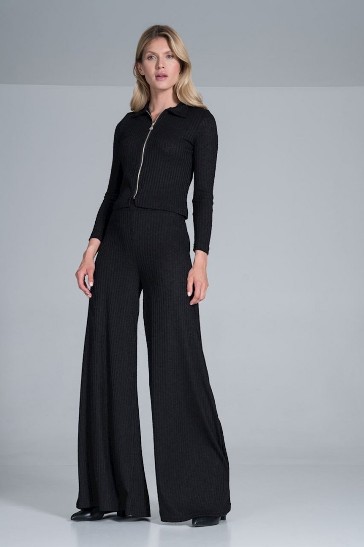 Bluza damska krótka rozpinana lejąca z wiskozą czarna M823 Bluza damska krótka rozpinana lejąca z wiskozą czarna M823