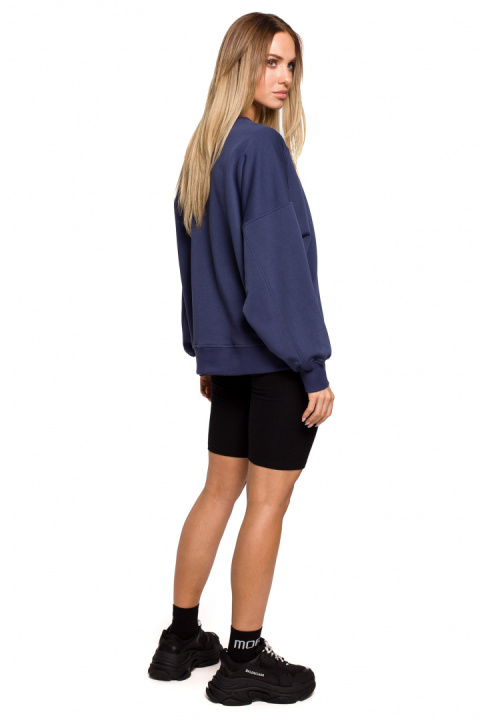 Bluza damska dzianinowa oversize dresowa z nadrukiem niebieska me613 Bluza damska dzianinowa oversize dresowa z nadrukiem niebieska me613