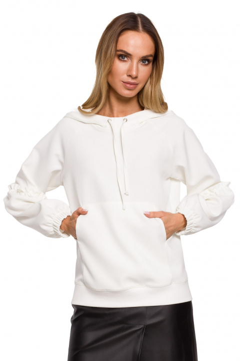 Bluza damska kangurka z kapturem falbanki na rękawach ecru me609 Bluza damska kangurka z kapturem falbanki na rękawach ecru me609