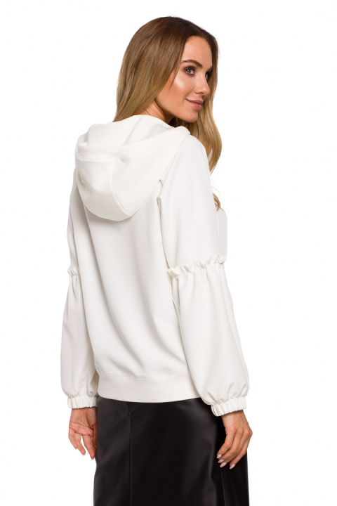 Bluza damska kangurka z kapturem falbanki na rękawach ecru me609 Bluza damska kangurka z kapturem falbanki na rękawach ecru me609
