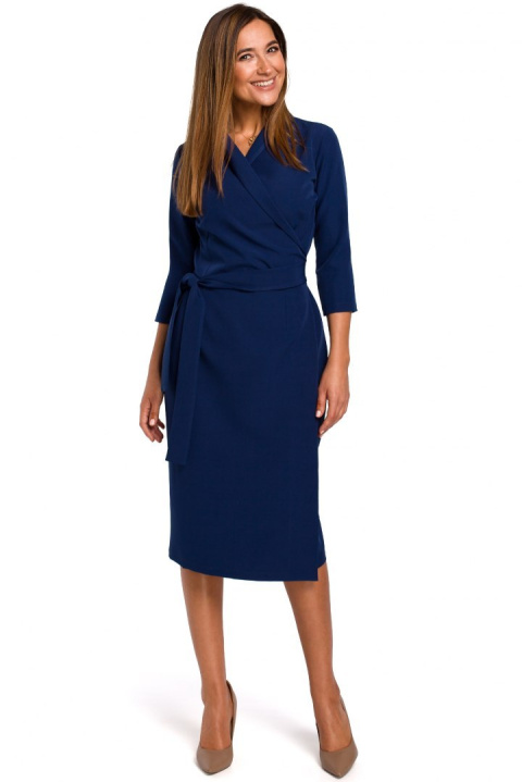 Elegancka sukienka kopertowa dopasowana midi z paskiem granatowa M S175 Elegancka sukienka kopertowa dopasowana midi z paskiem granatowa M S175