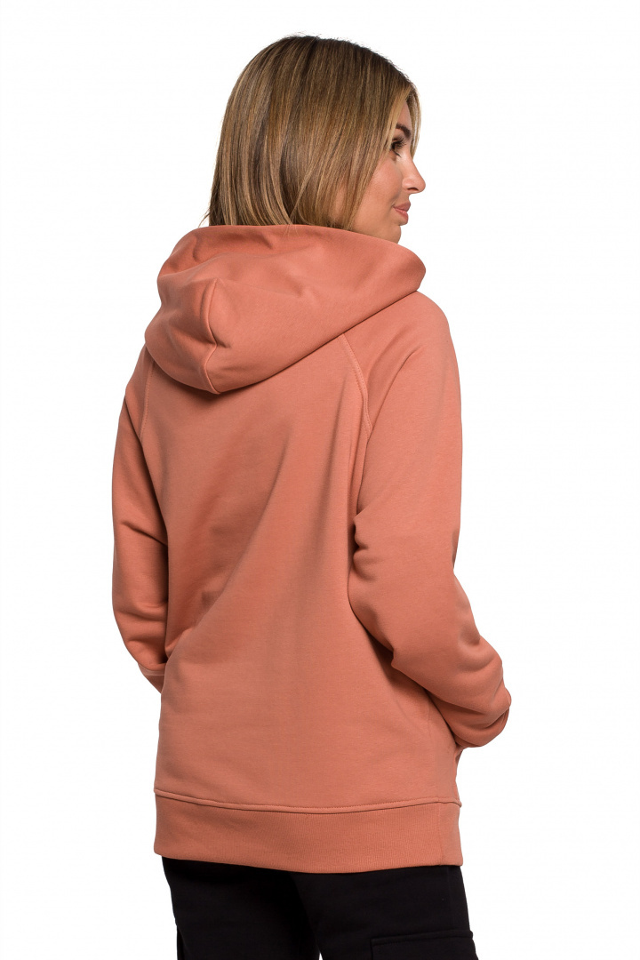 Bluza damska kangurka dresowa z kapturem i ściągaczem ceglasta B198 Bluza damska kangurka dresowa z kapturem i ściągaczem ceglasta B198