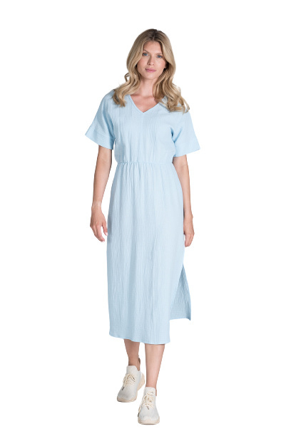 Sukienka maxi z rozcięciem gumką i krótkim rękawem błękitna M836