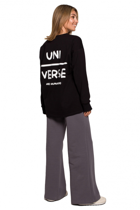 Bluzka damska longsleeve oversize z nadrukiem czarna B212 Bluzka damska longsleeve oversize z nadrukiem czarna B212