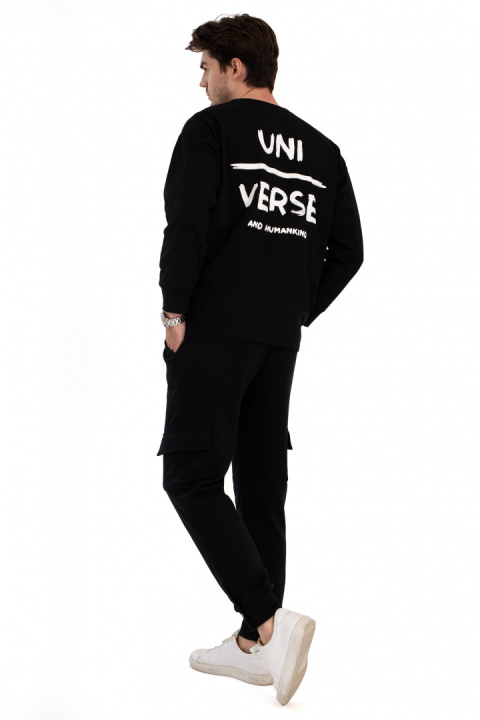 Bluzka damska longsleeve oversize z nadrukiem czarna B212 Bluzka damska longsleeve oversize z nadrukiem czarna B212